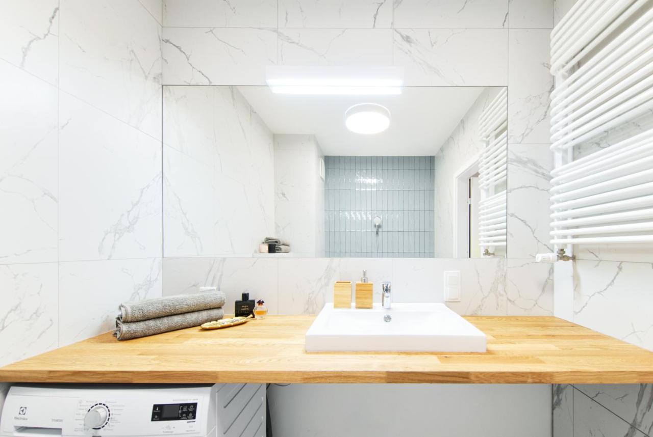 Apartament Nadmotlawski Sen กดัญสก์ ภายนอก รูปภาพ